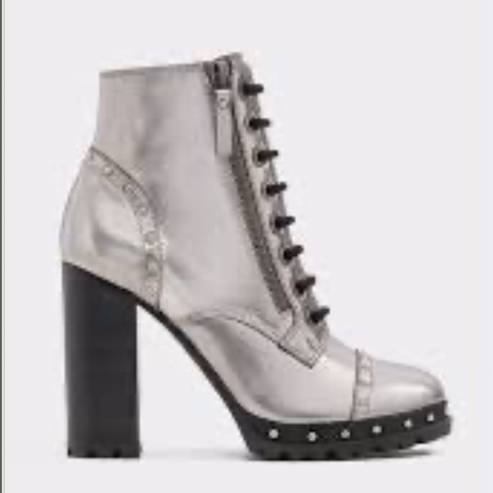 (BRAND NEW)GLITTERATI PLATFORM BOOTS